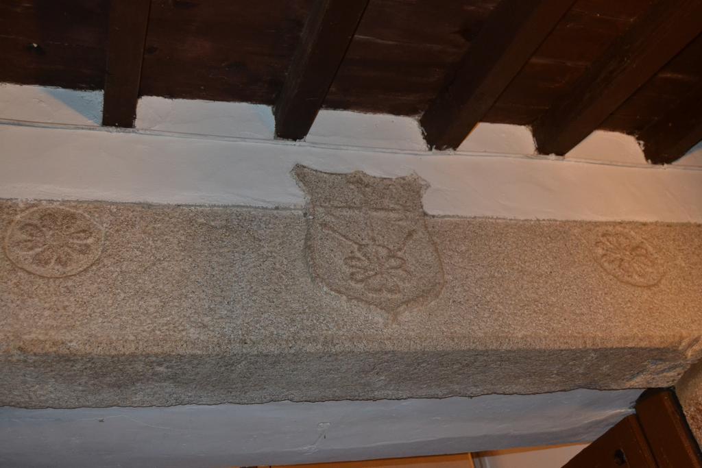 El Escudo De Calatrava Hotel Mohedas de la Jara Kültér fotó