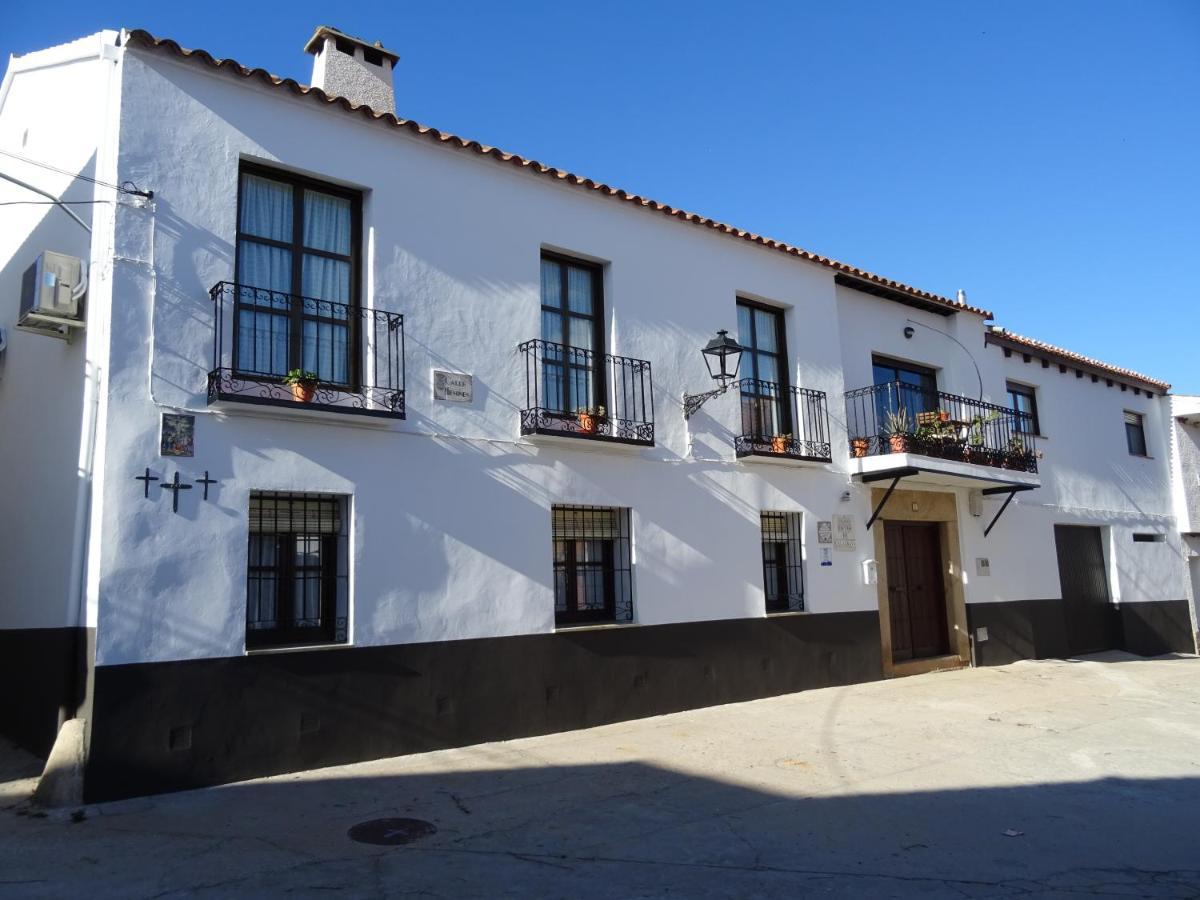 El Escudo De Calatrava Hotel Mohedas de la Jara Kültér fotó